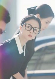 丑妻逆袭，颜值惊艳全球